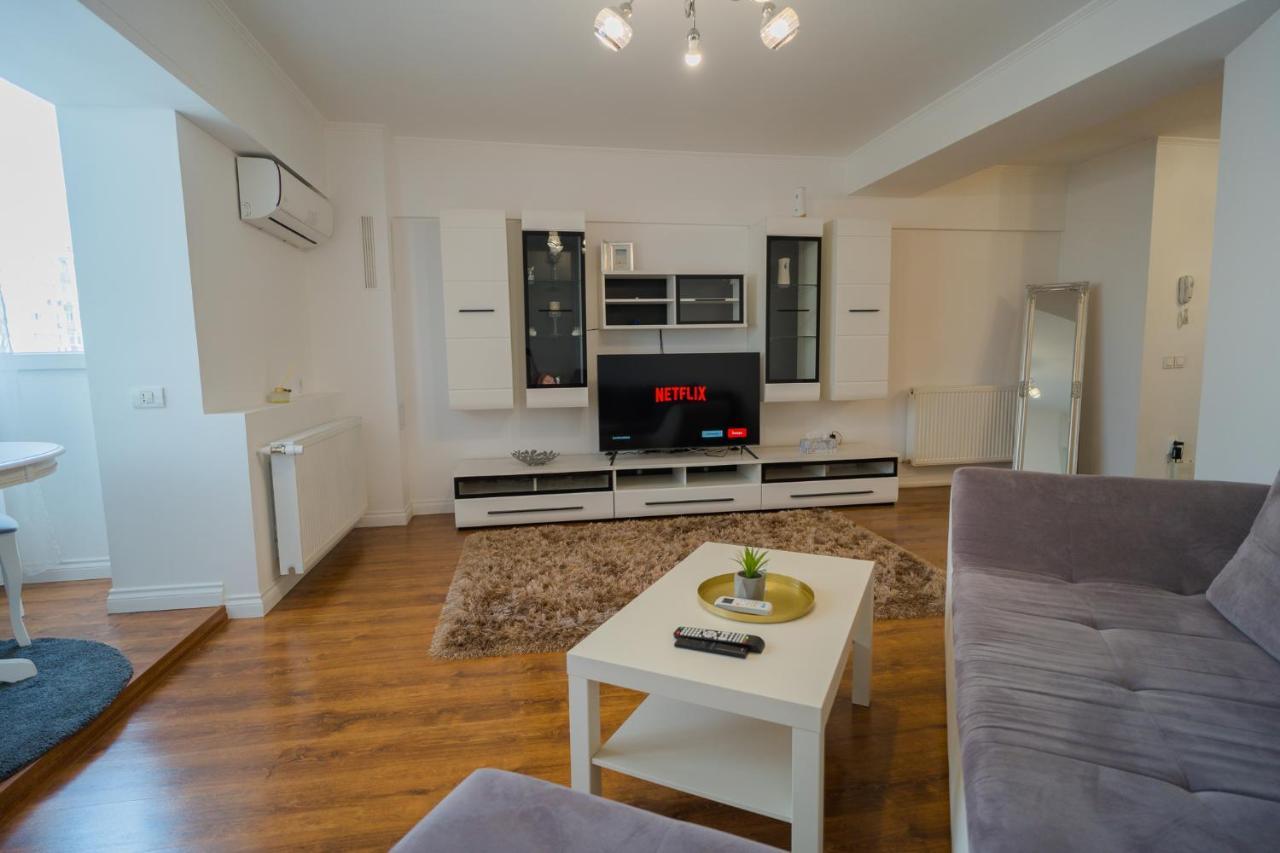 Cozy & Spacious 2Br Apartment With Netflix Бухарест Экстерьер фото