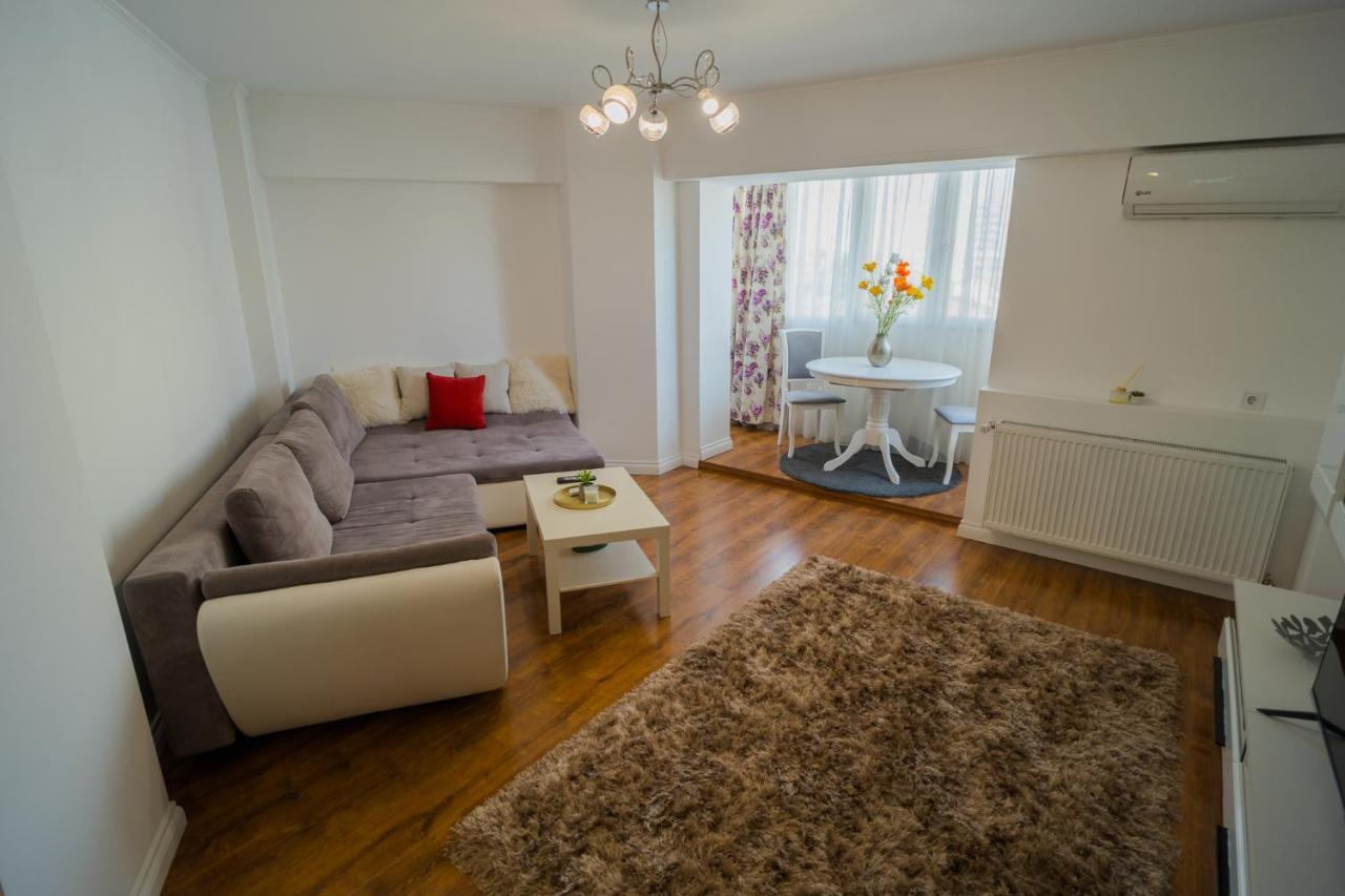 Cozy & Spacious 2Br Apartment With Netflix Бухарест Экстерьер фото